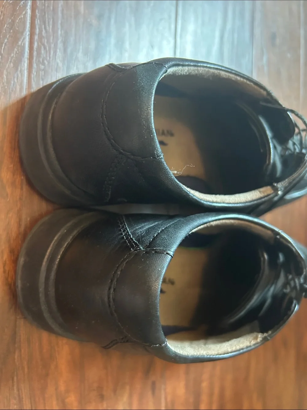 Bostonian men’s black